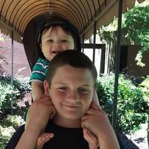 Meet your Posher, Donovan